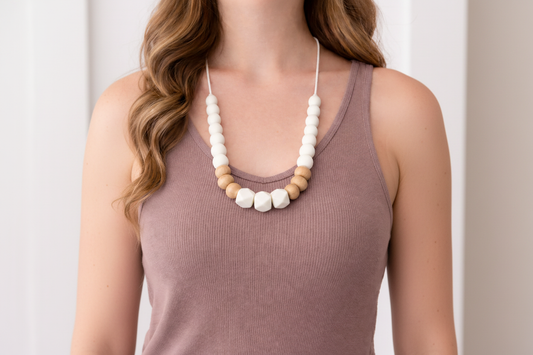 Collier d’allaitement : à quoi sert-il et quels sont ses bienfaits ?
